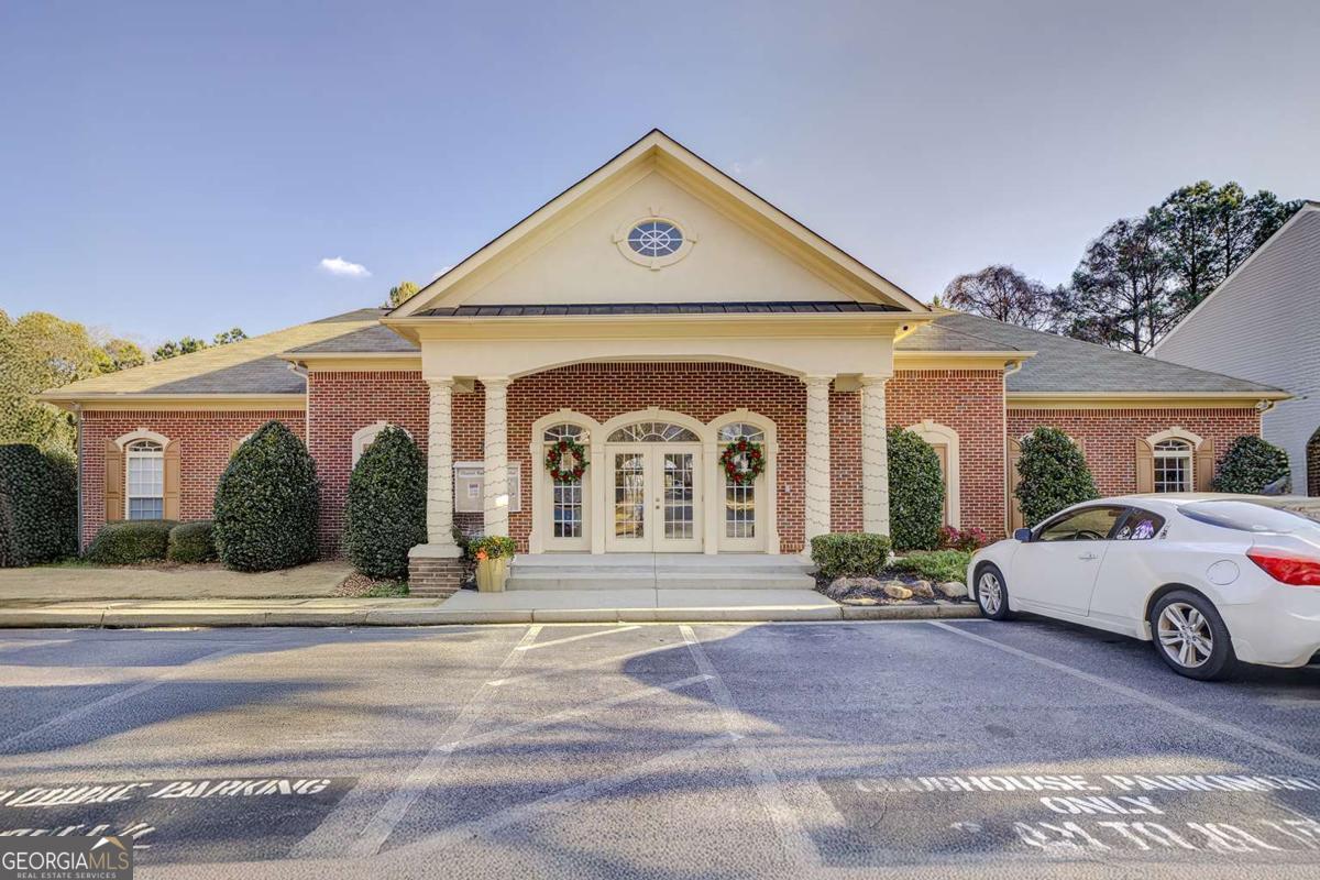 2706 Heathrow Drive Lawrenceville GA 30043