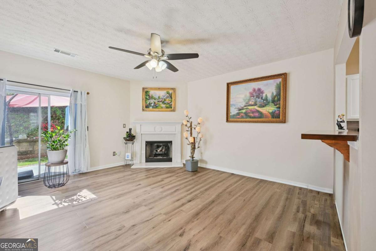 2706 Heathrow Drive Lawrenceville GA 30043