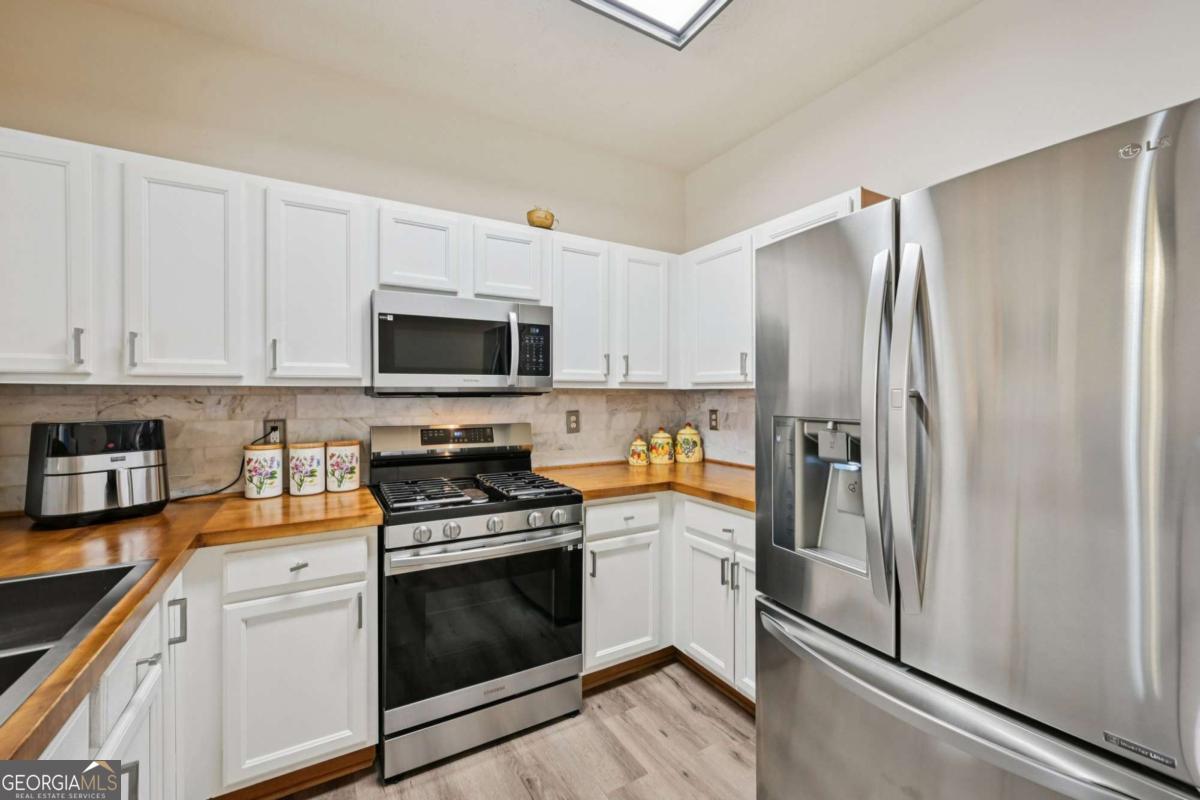 2706 Heathrow Drive Lawrenceville GA 30043