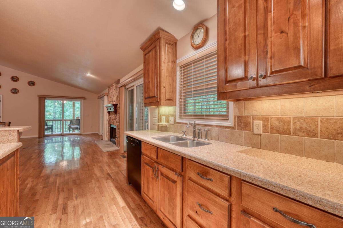 2087 Wood Lake Lane Young Harris GA 30582