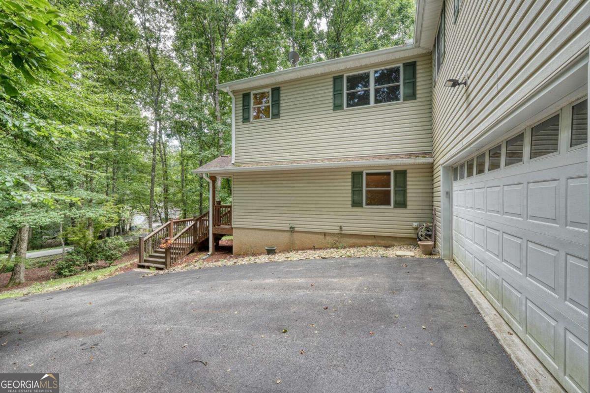 2087 Wood Lake Lane Young Harris GA 30582