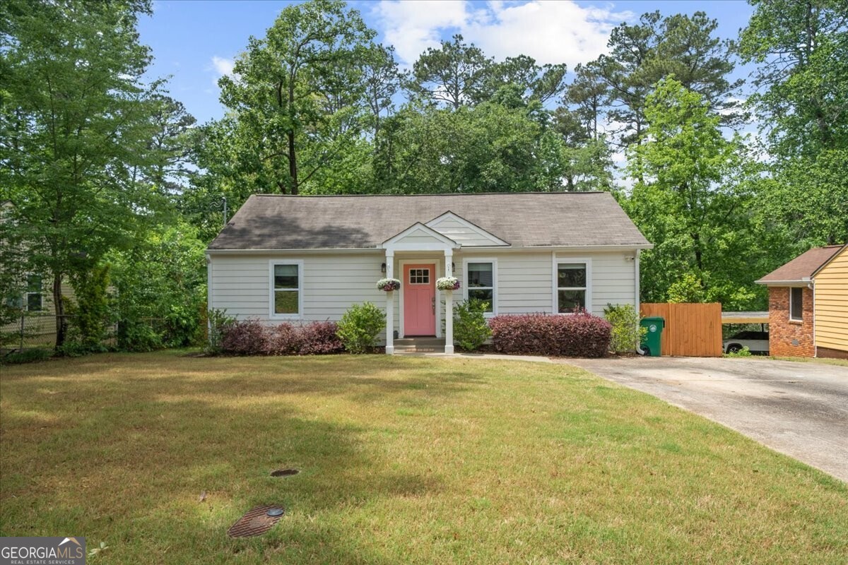 1975 Mcafee Place Decatur GA 30032