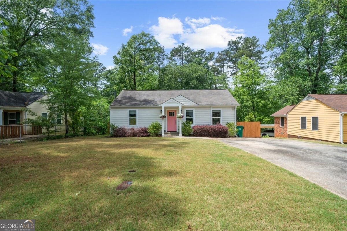 1975 Mcafee Place Decatur GA 30032