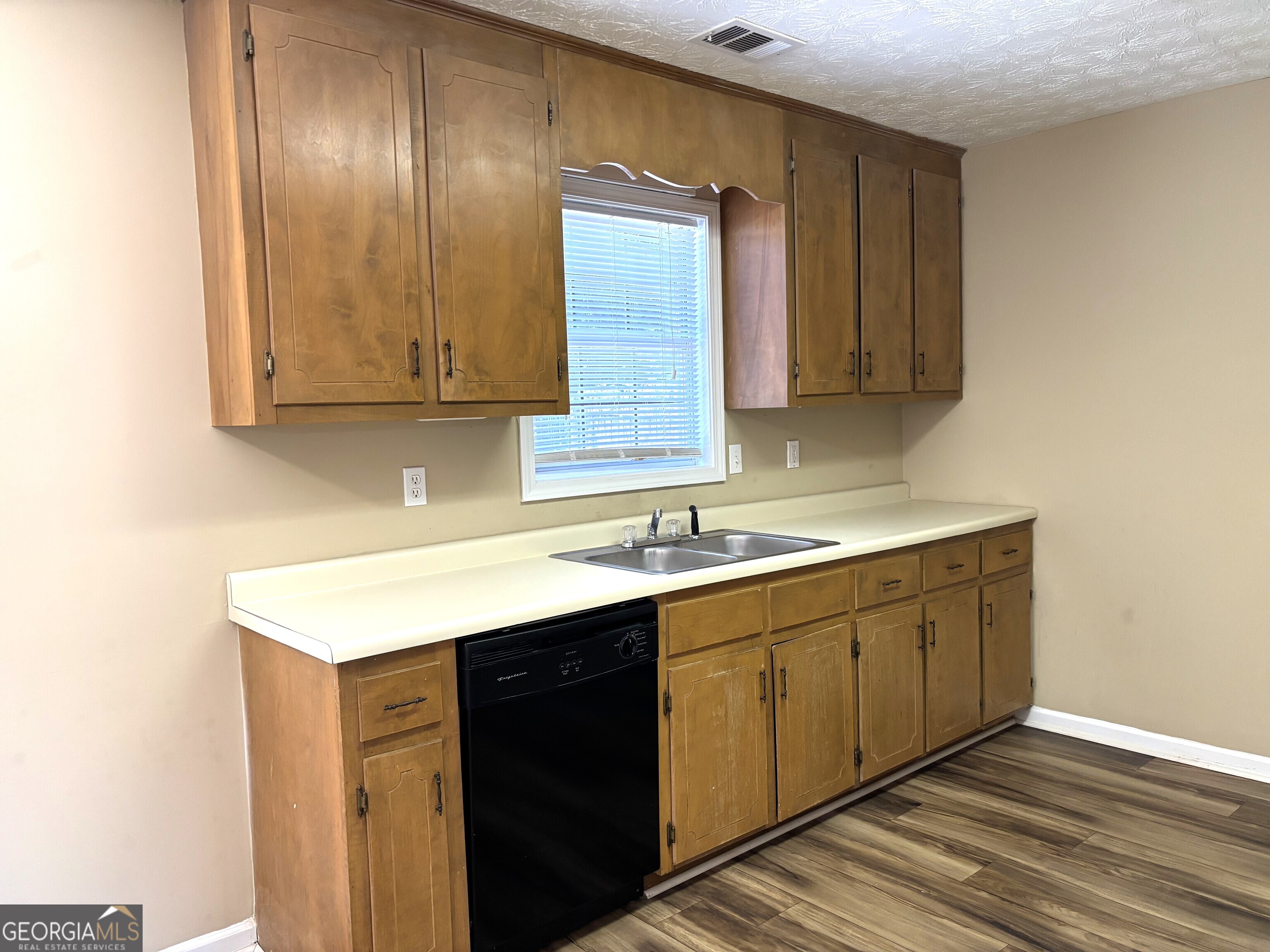 286 Courtyard Circle Winder GA 30680