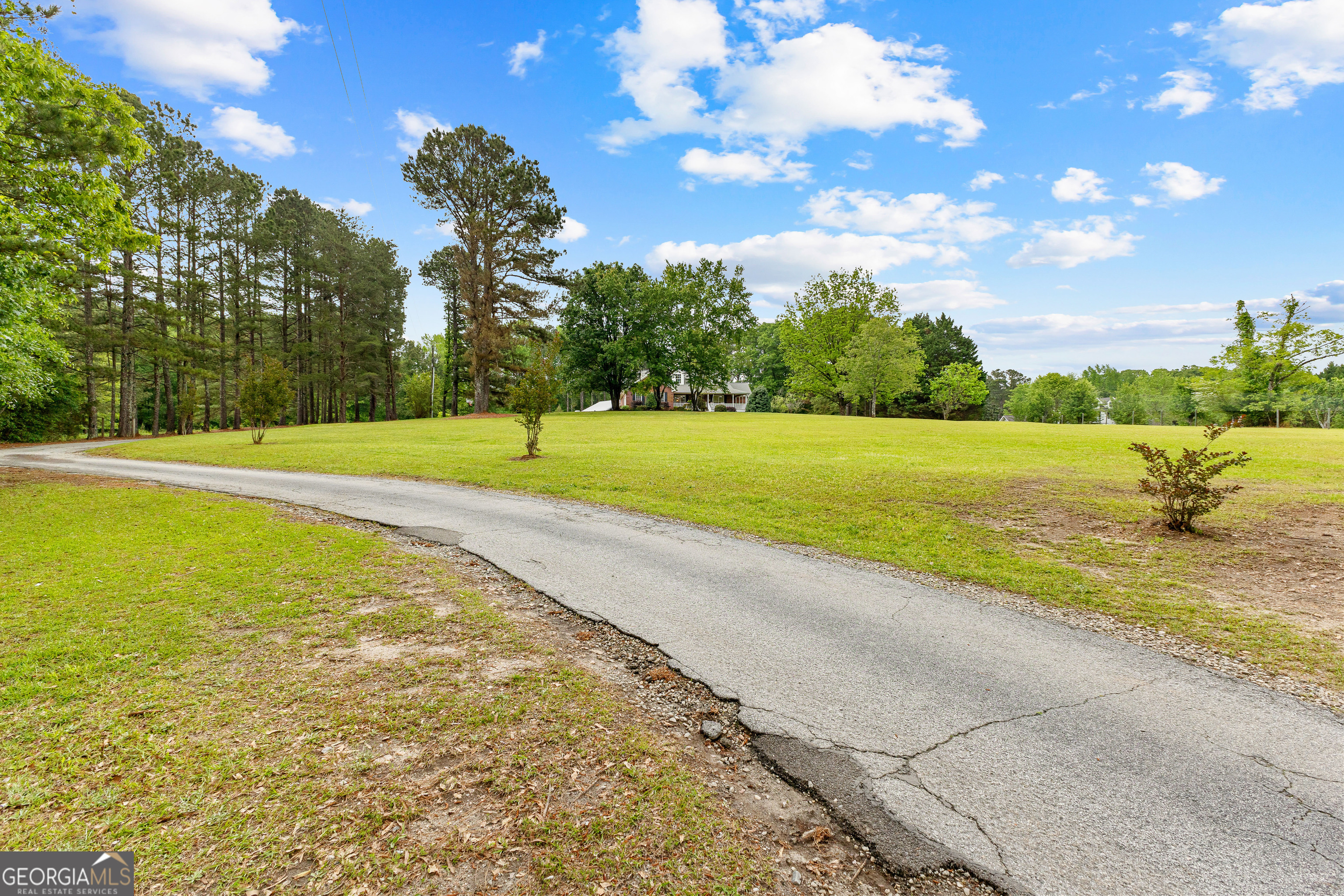 134 Friendship Church Road Brooks GA 30205