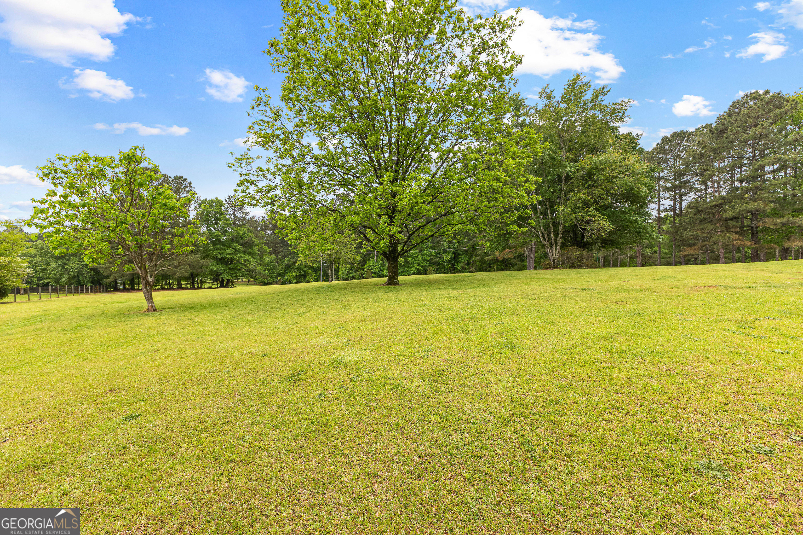 134 Friendship Church Road Brooks GA 30205