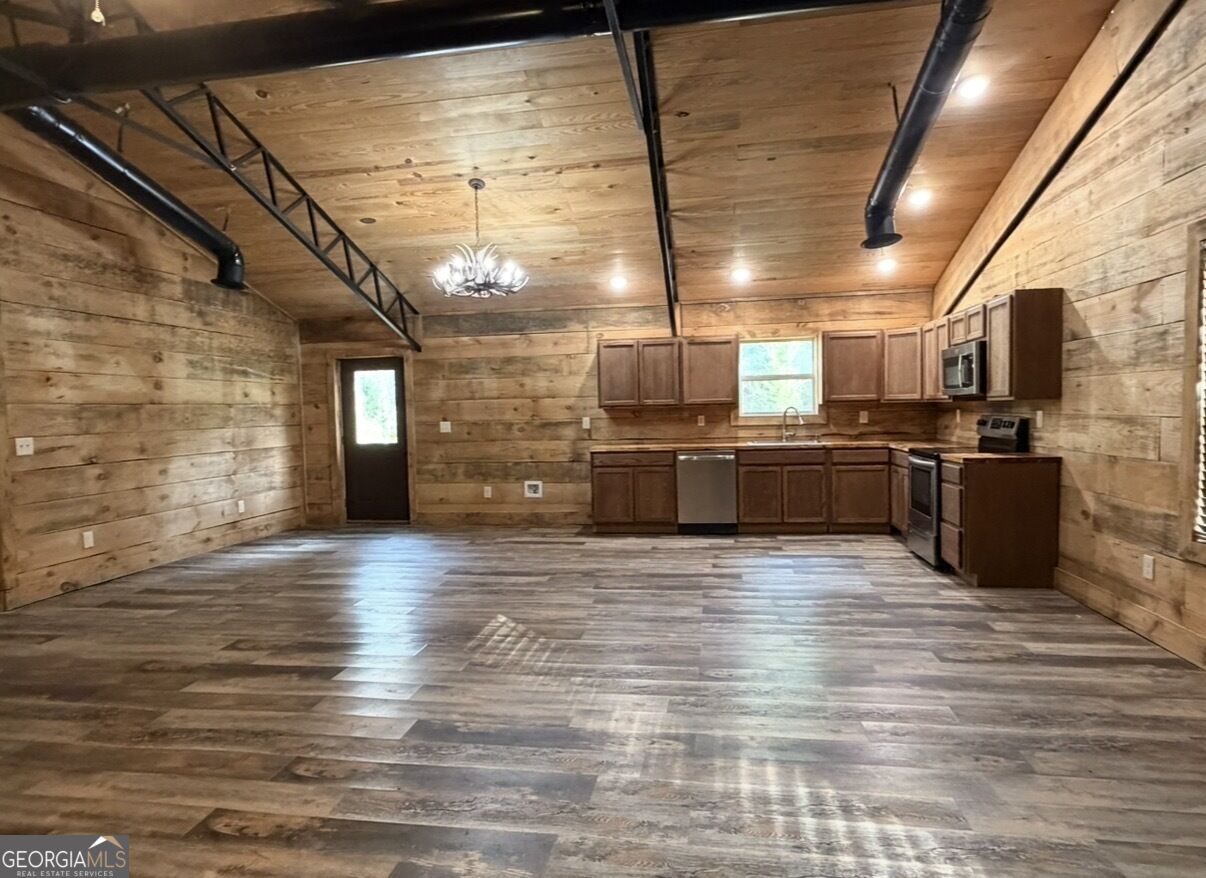 1441 Highway 36 E Jackson GA 30233