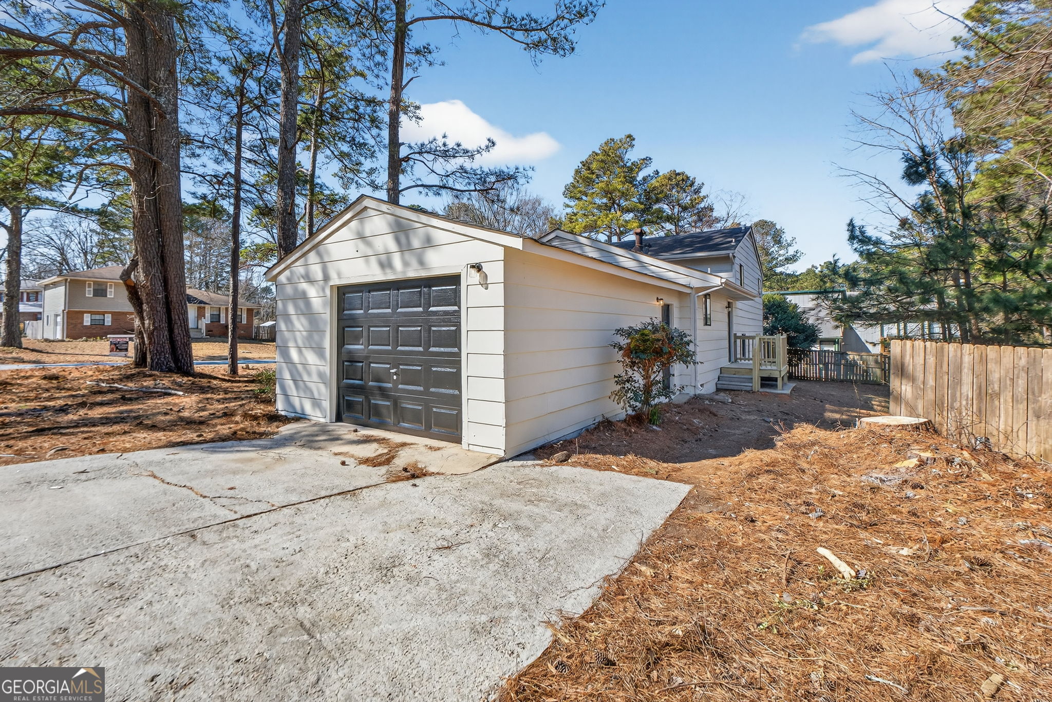 2540 Hartford Drive Ellenwood GA 30294