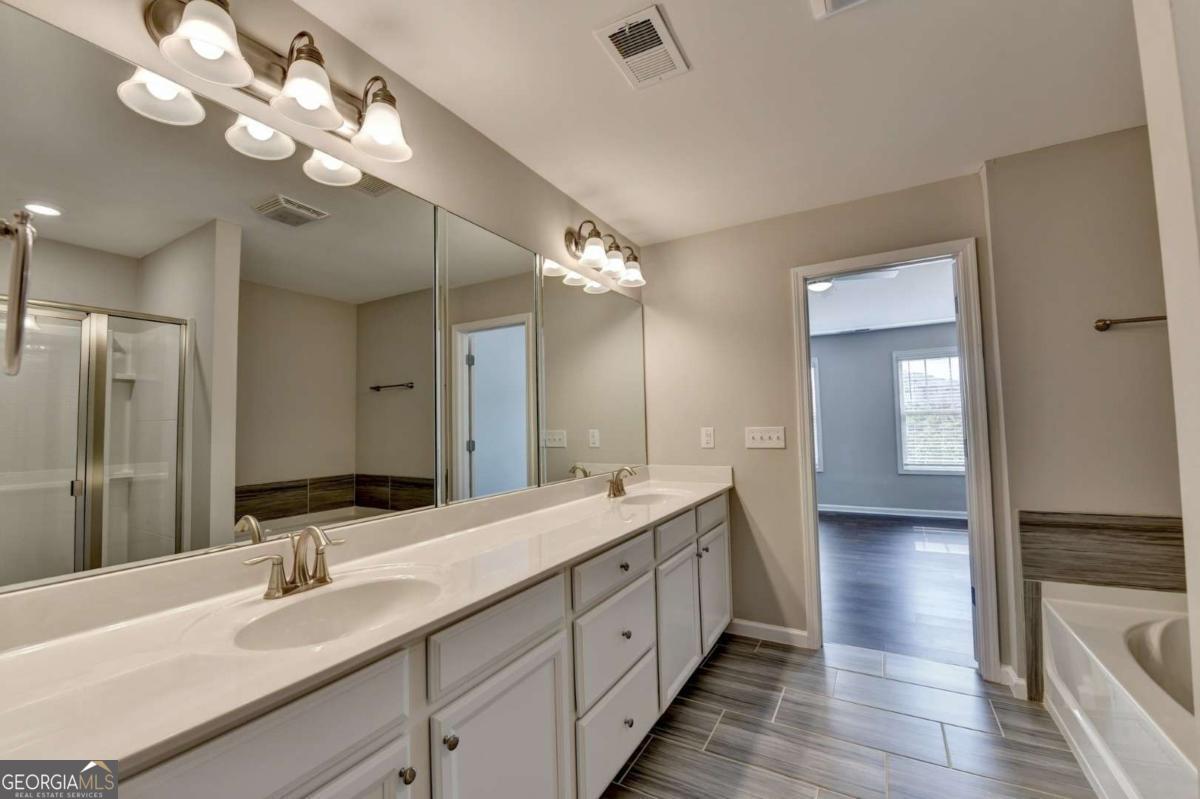 7245 Heritage Oak Court Cumming GA 30040