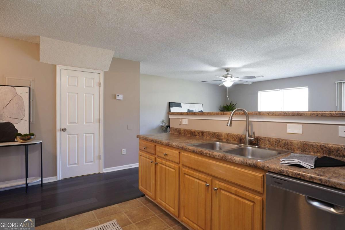 5338 Creekview Lane Morrow GA 30260