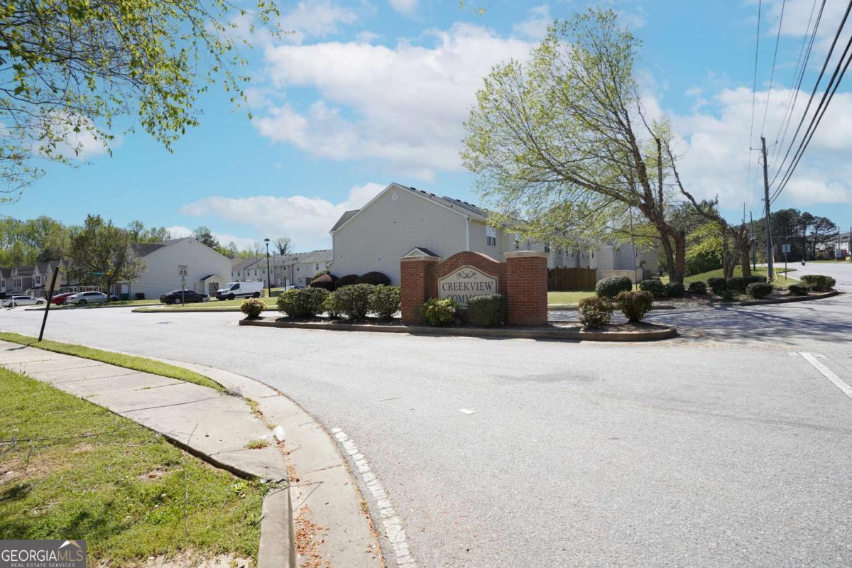 5338 Creekview Lane Morrow GA 30260