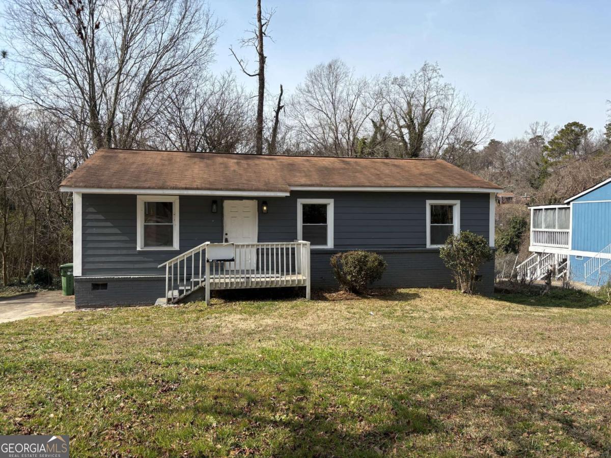 2298 Swallow Circle SE Atlanta GA 30315