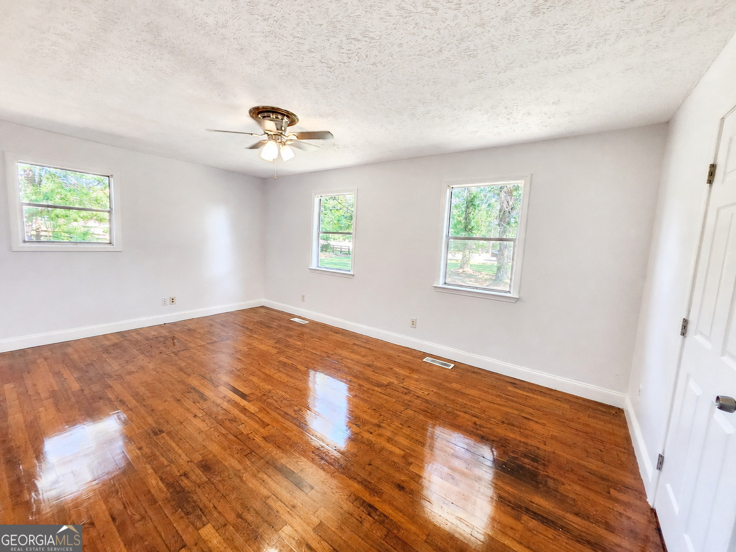 2563 Highway 81 E Mcdonough GA 30252