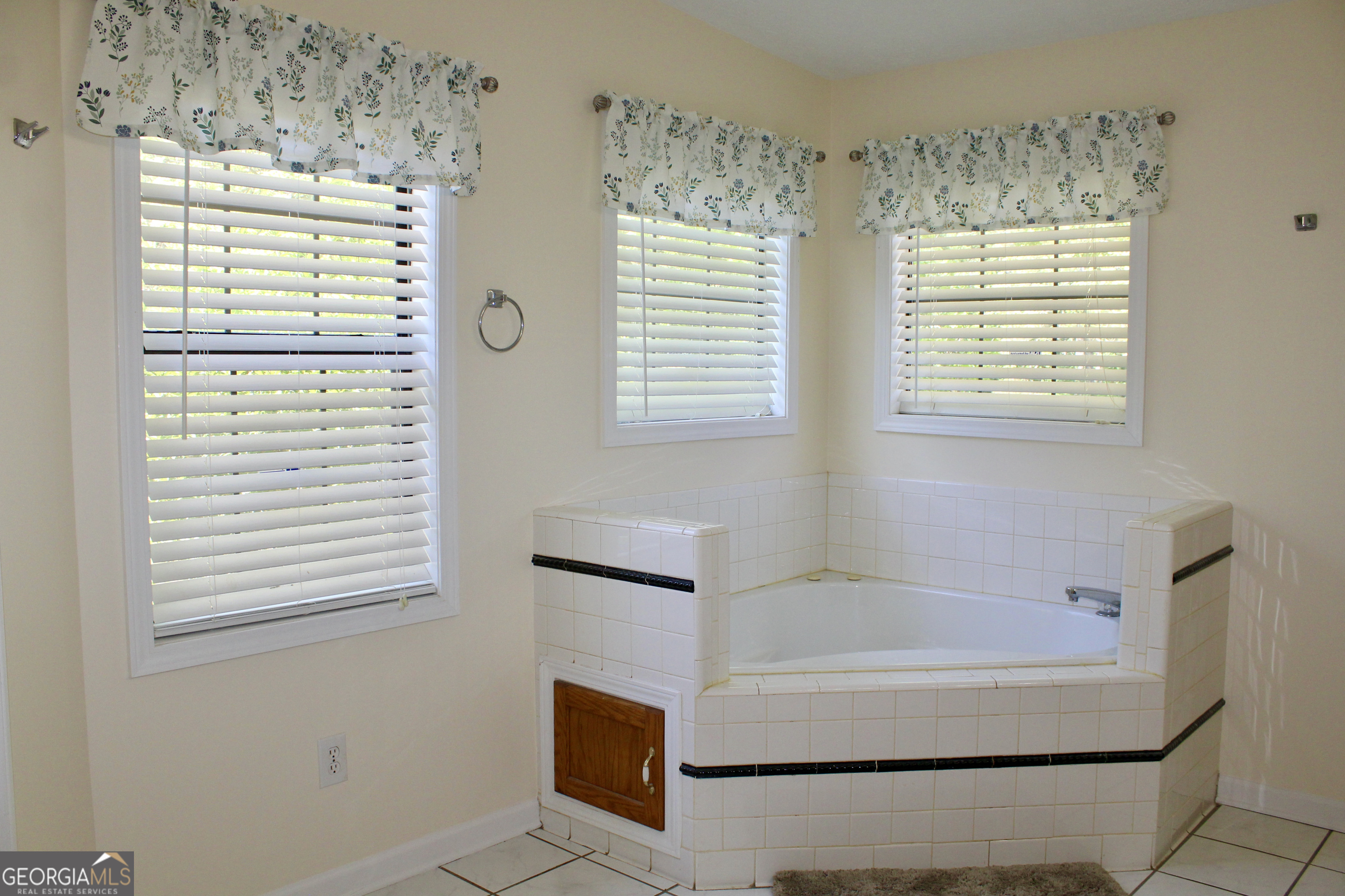 394 Highway 211 NW Winder GA 30680
