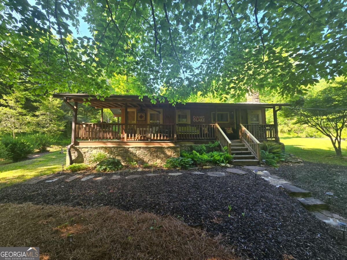 27 Tall Oak Lane Clarkesville GA 30523