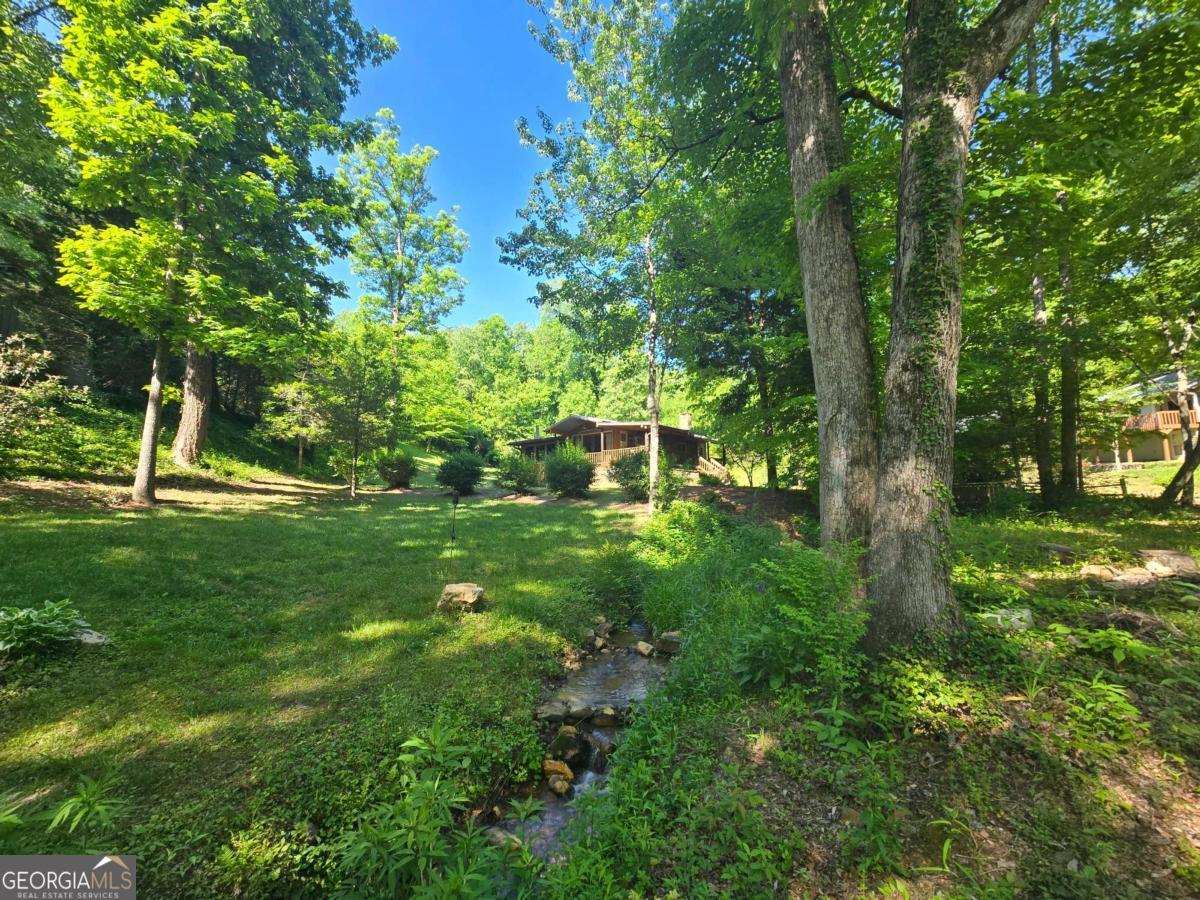 27 Tall Oak Lane Clarkesville GA 30523