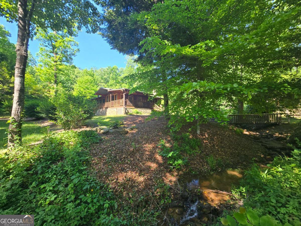 27 Tall Oak Lane Clarkesville GA 30523