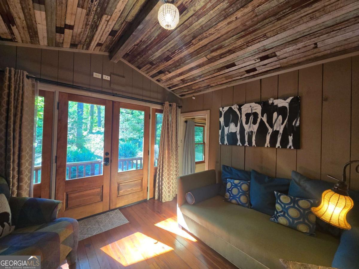 27 Tall Oak Lane Clarkesville GA 30523