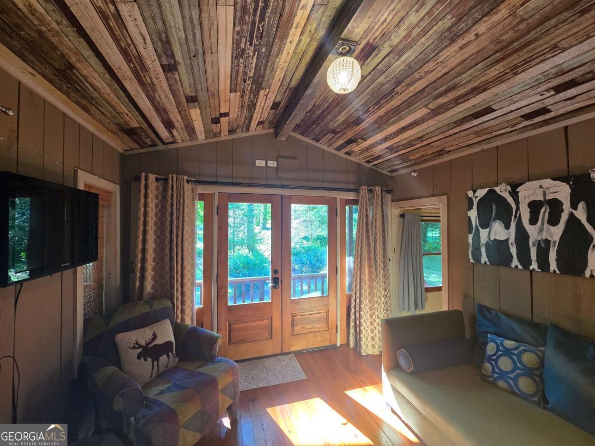 27 Tall Oak Lane Clarkesville GA 30523