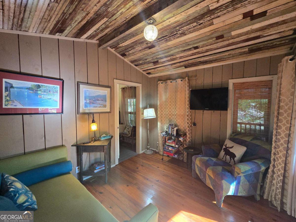 27 Tall Oak Lane Clarkesville GA 30523