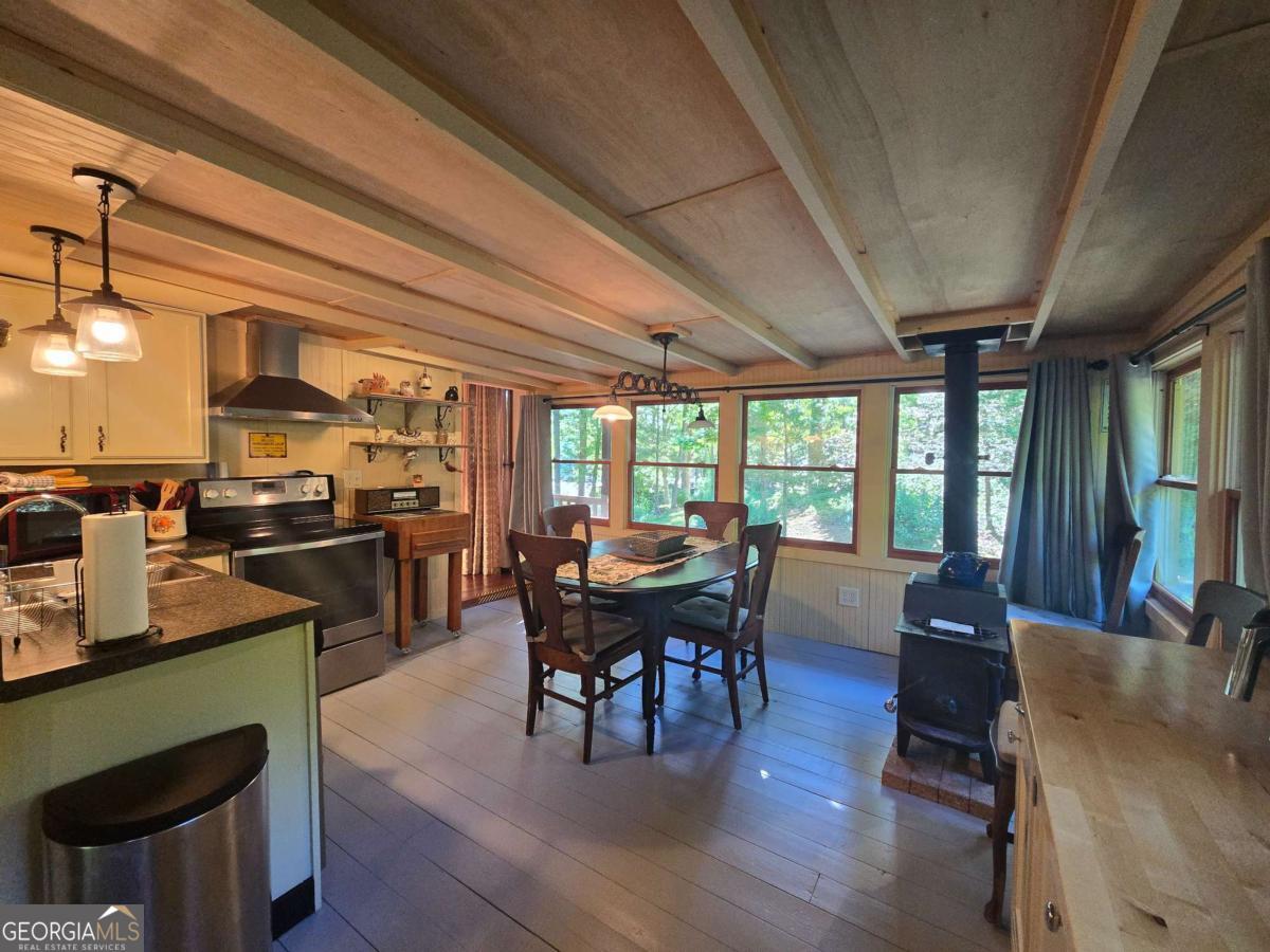 27 Tall Oak Lane Clarkesville GA 30523