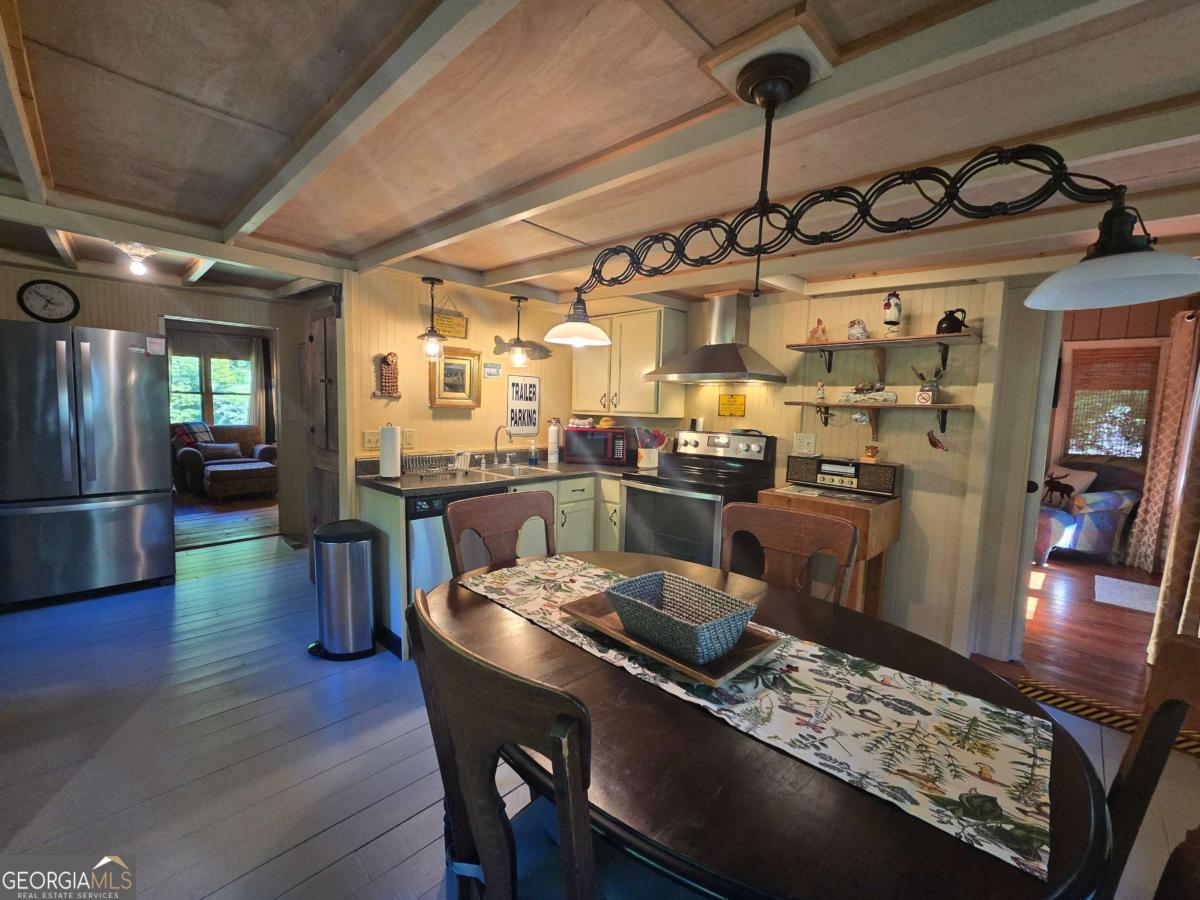 27 Tall Oak Lane Clarkesville GA 30523