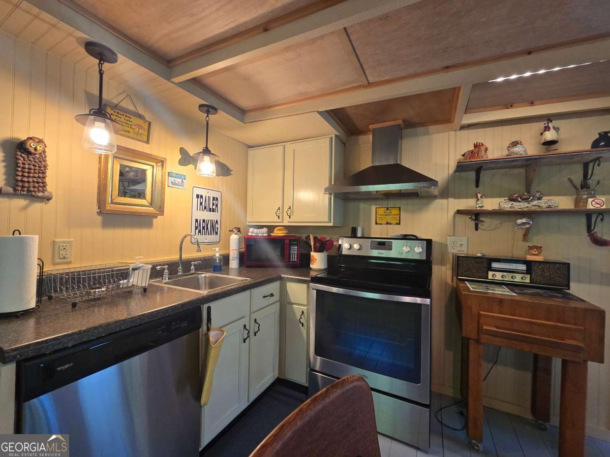 27 Tall Oak Lane Clarkesville GA 30523