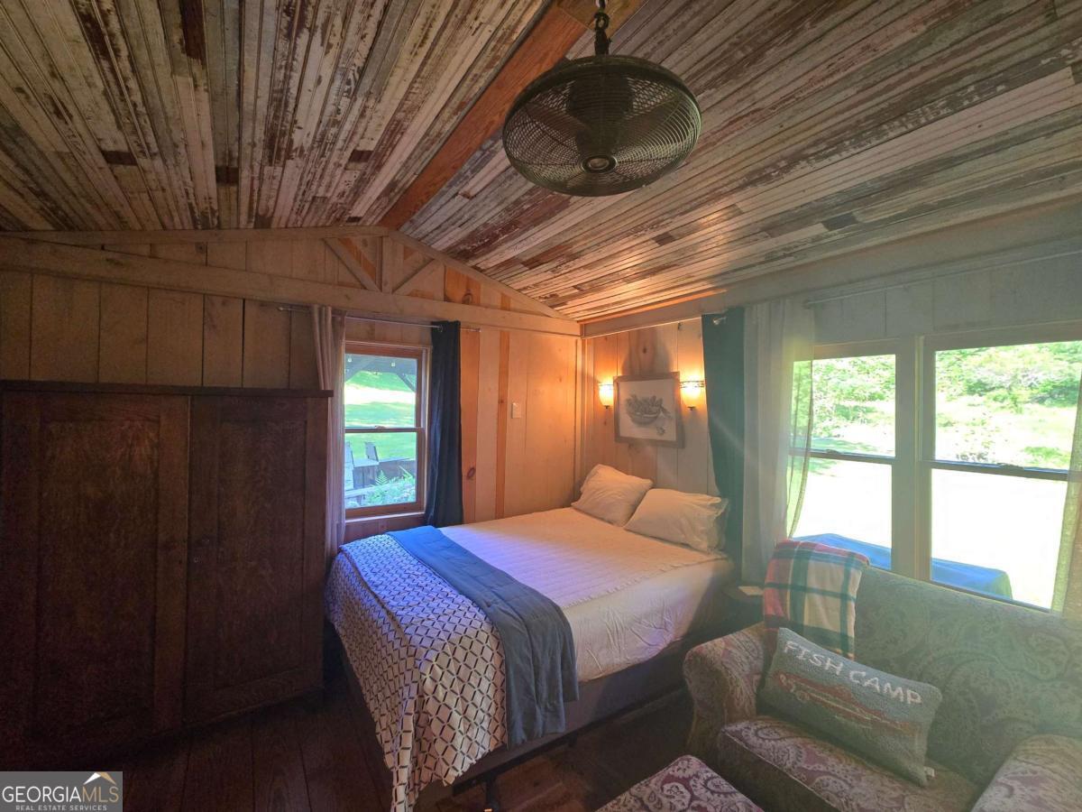 27 Tall Oak Lane Clarkesville GA 30523
