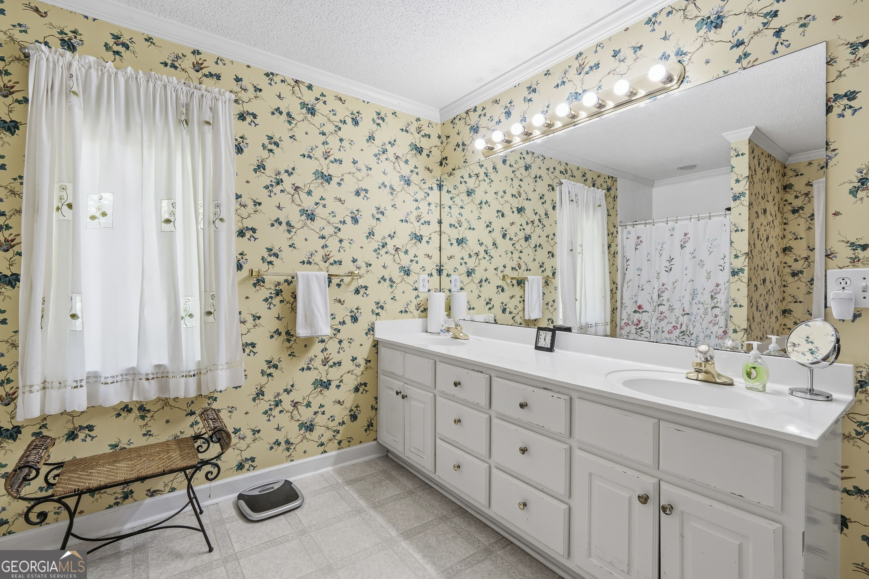 317 Hillridge Cove Lizella GA 31052