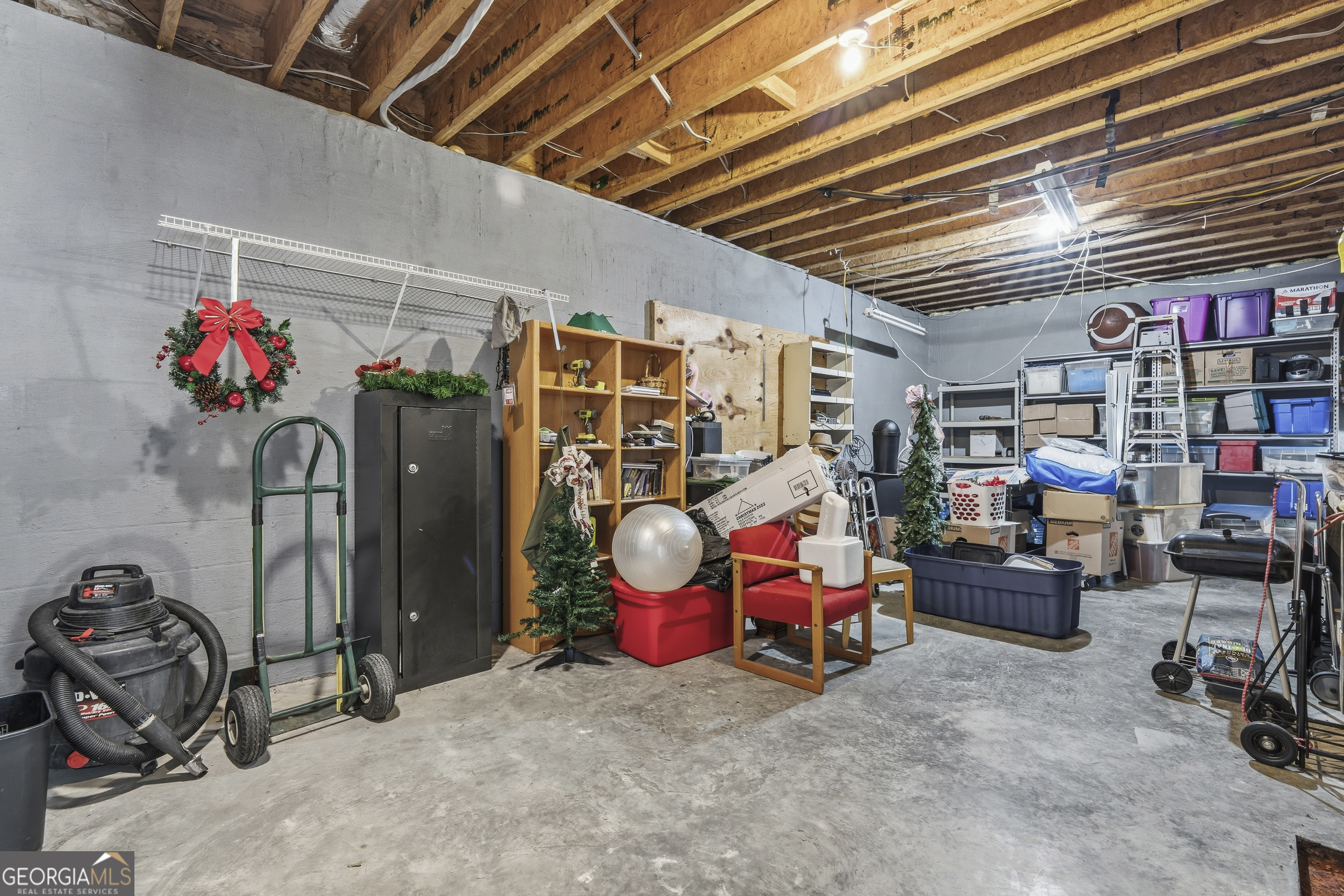 317 Hillridge Cove Lizella GA 31052