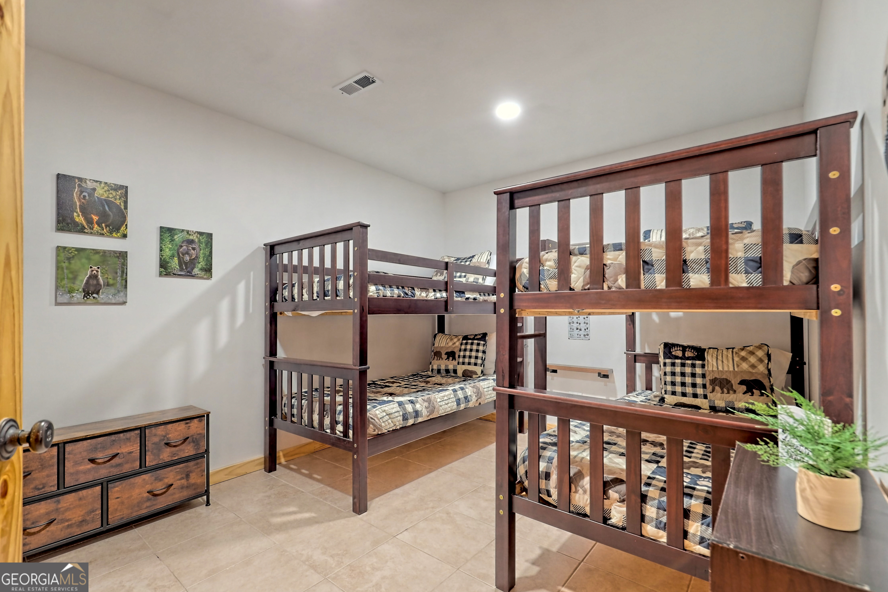 672 Screamer Drive Clayton GA 30525