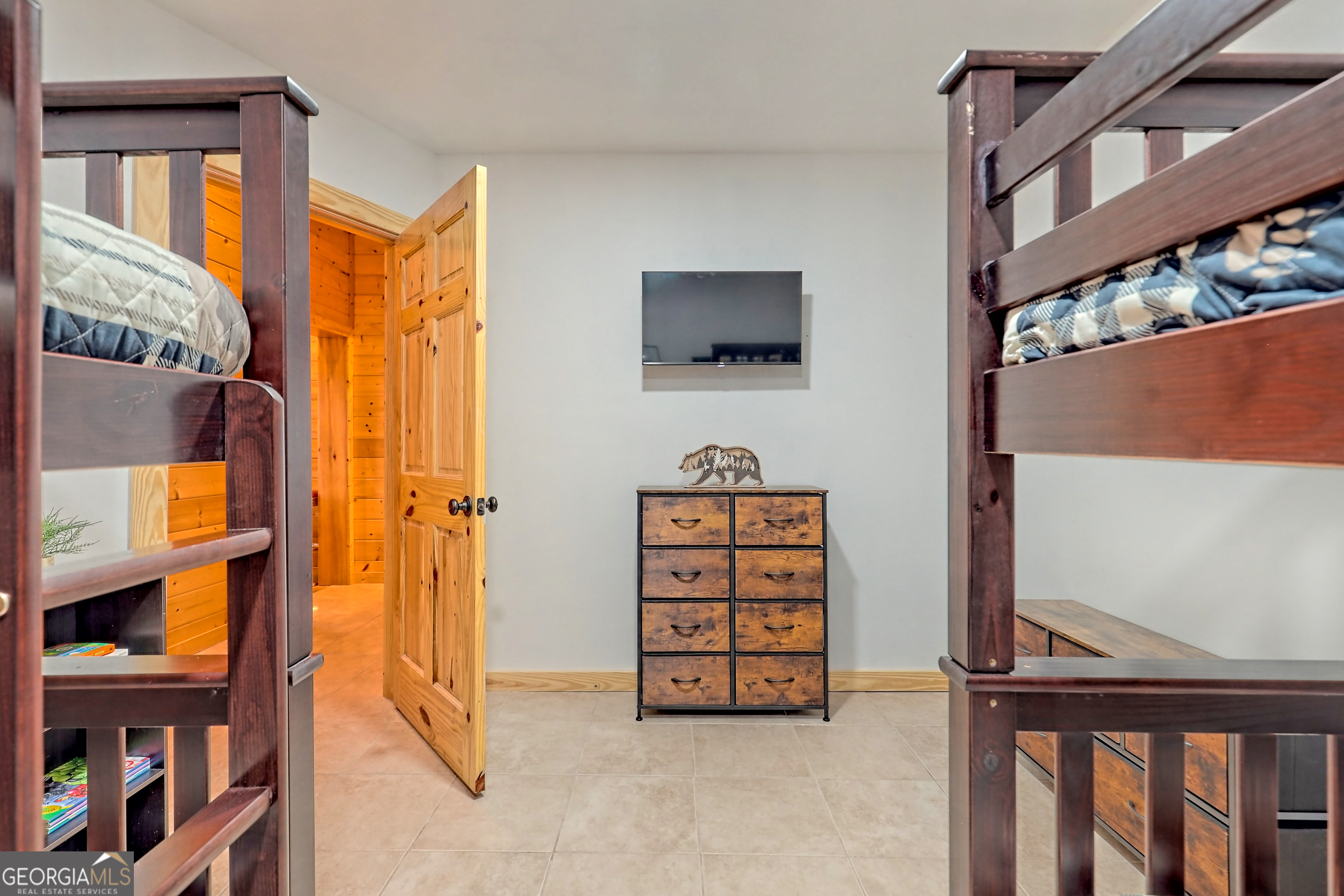 672 Screamer Drive Clayton GA 30525