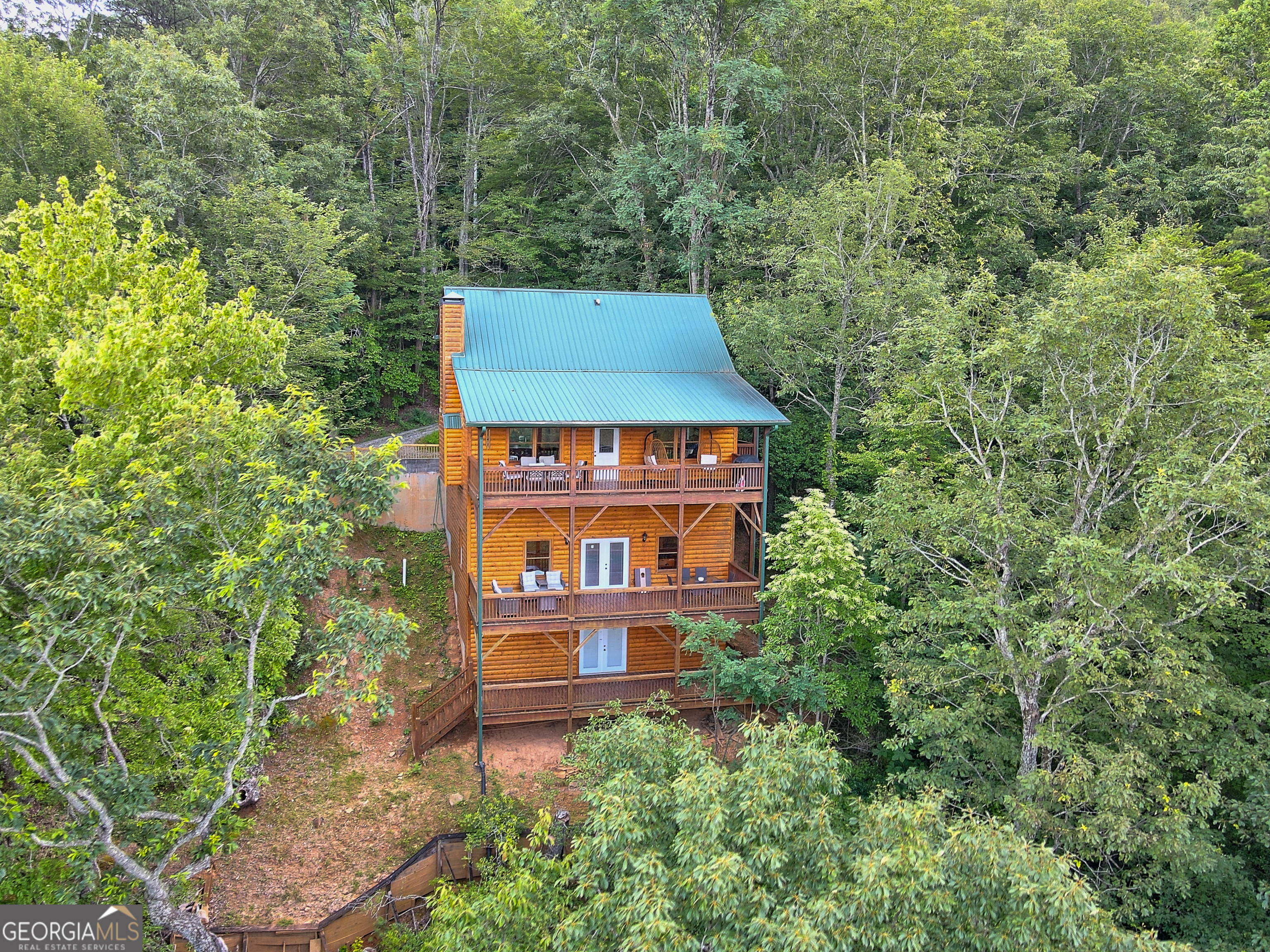 672 Screamer Drive Clayton GA 30525
