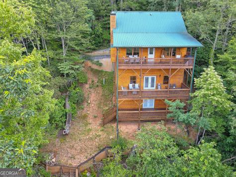 672 Screamer Drive Clayton GA 30525
