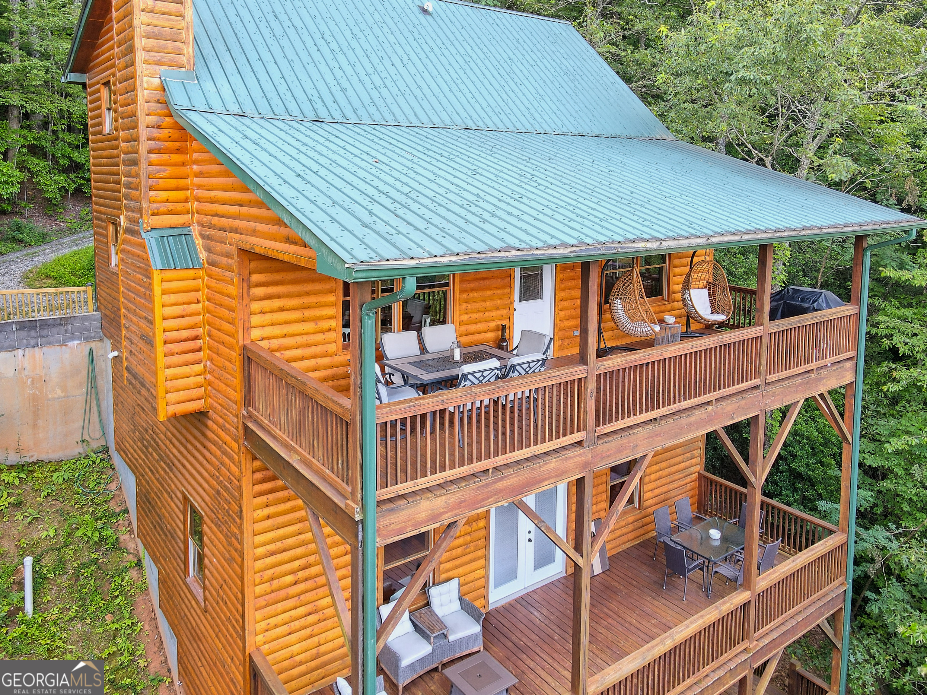 672 Screamer Drive Clayton GA 30525