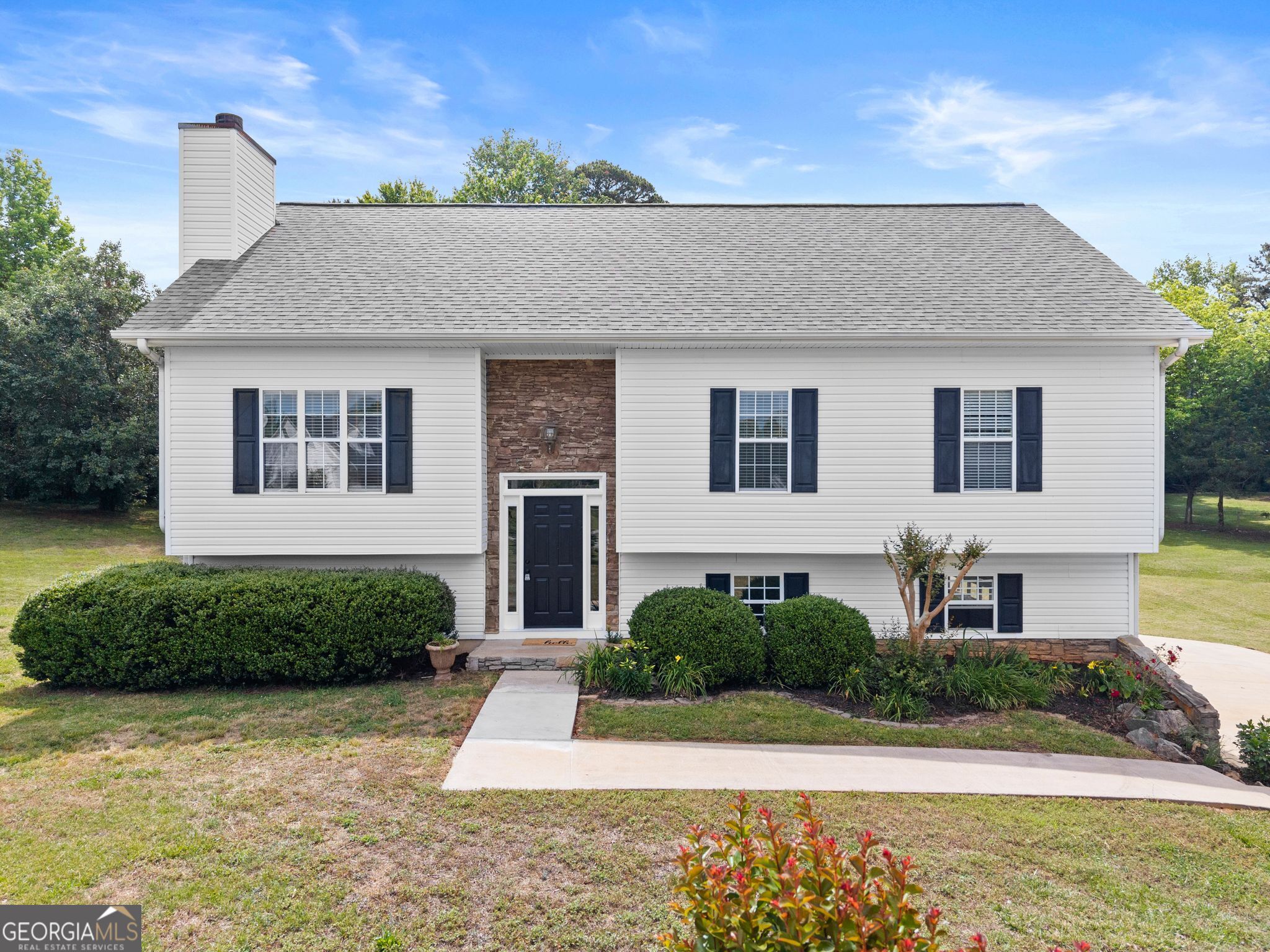 6201 Green Mountain Lane Clermont GA 30527