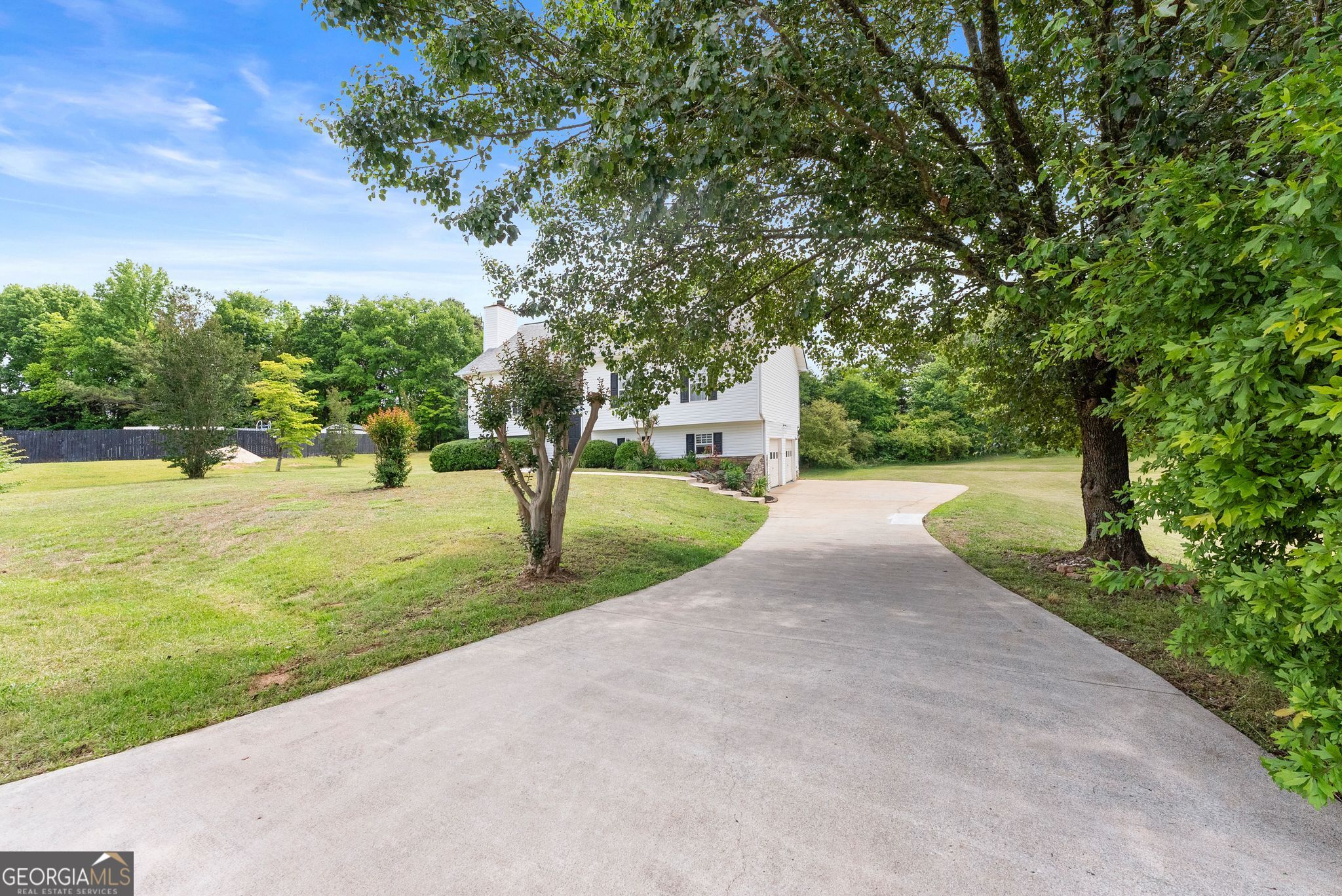 6201 Green Mountain Lane Clermont GA 30527