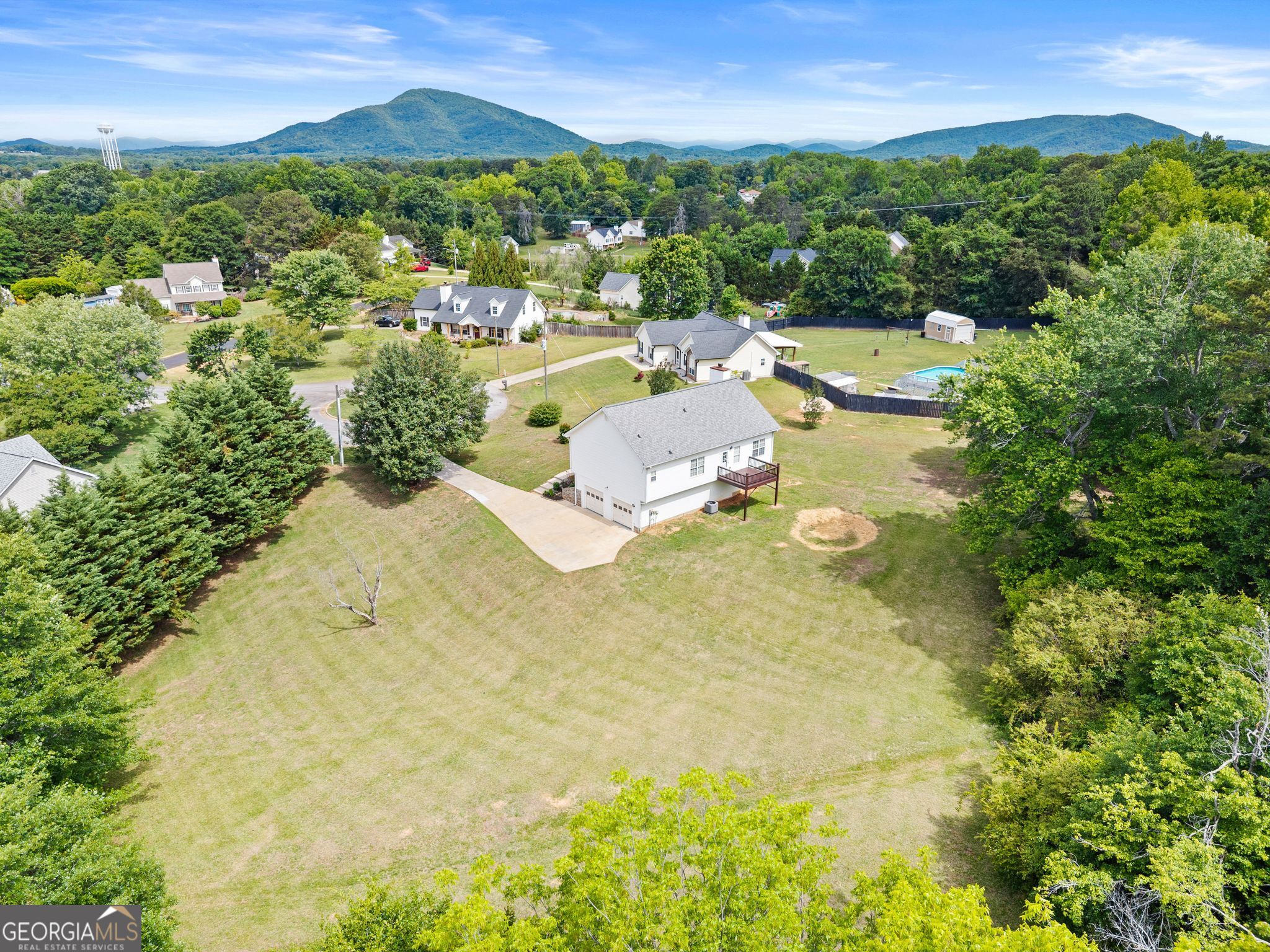 6201 Green Mountain Lane Clermont GA 30527