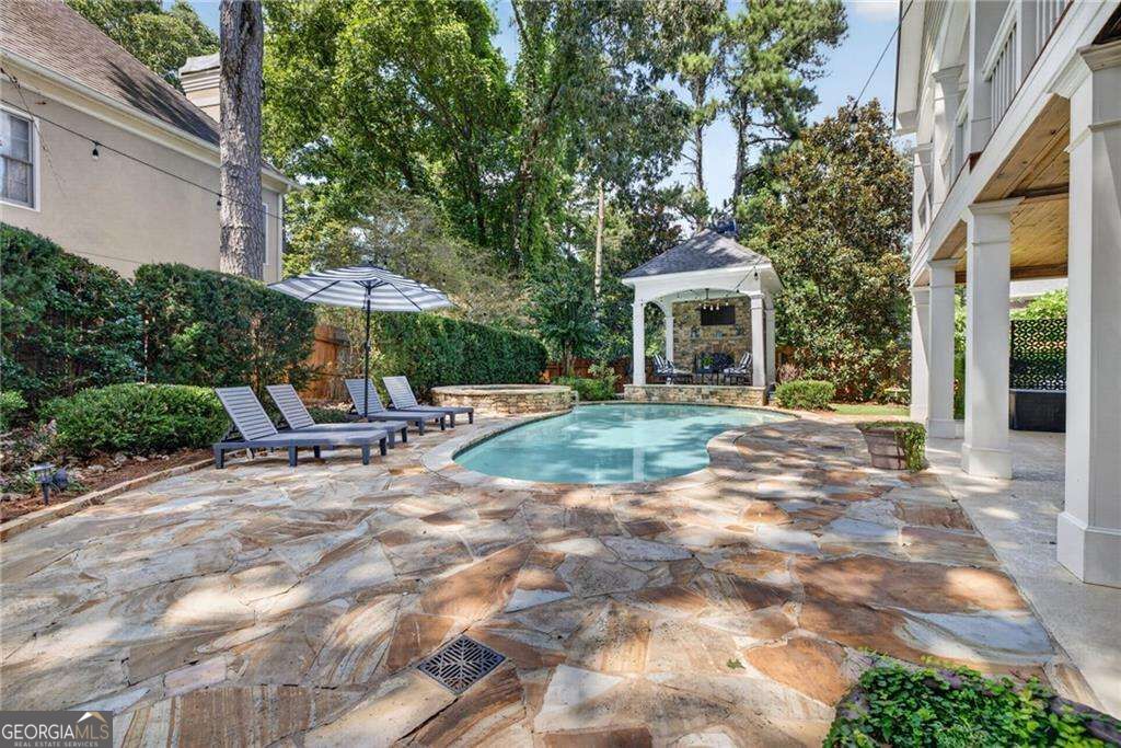 1572 Asheforde Drive Marietta GA 30068