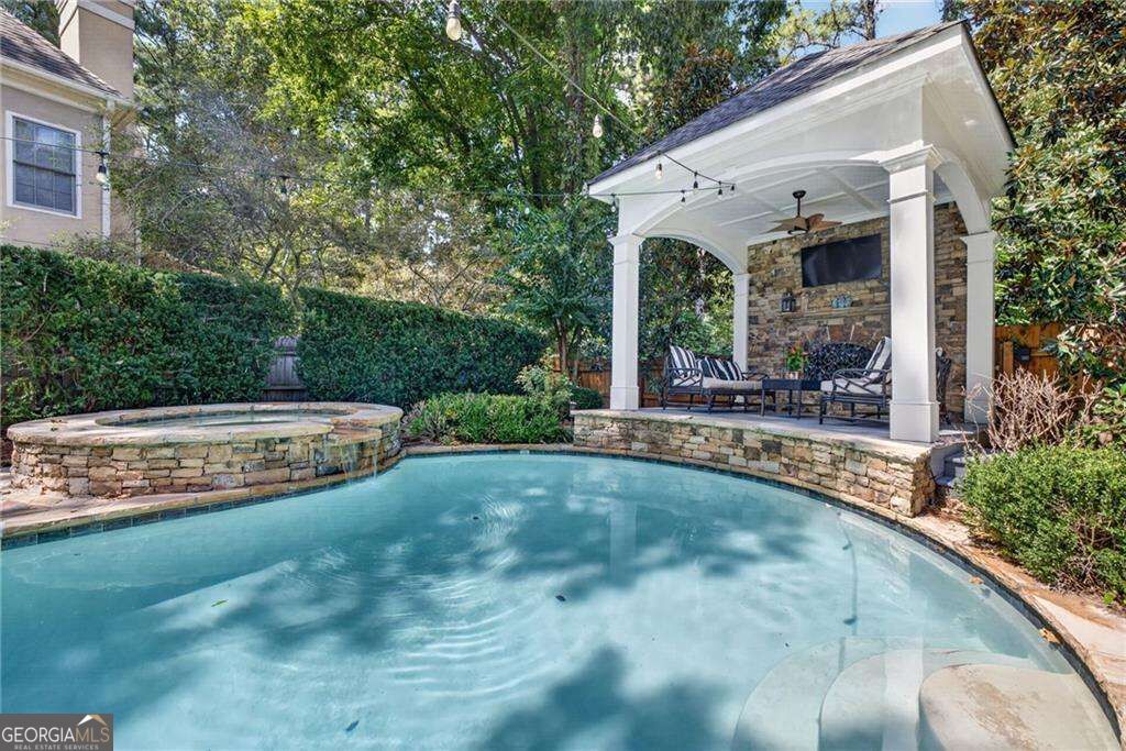 1572 Asheforde Drive Marietta GA 30068