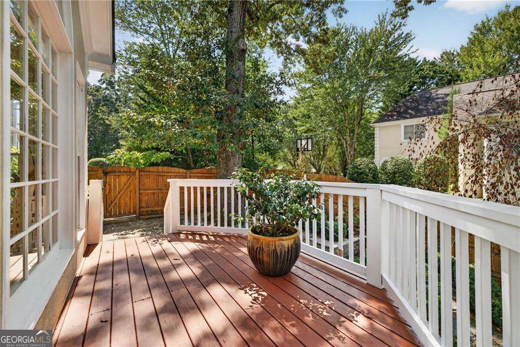 1572 Asheforde Drive Marietta GA 30068