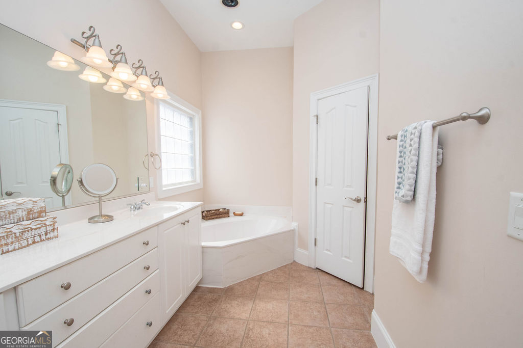 116 Crown Court Peachtree City GA 30269