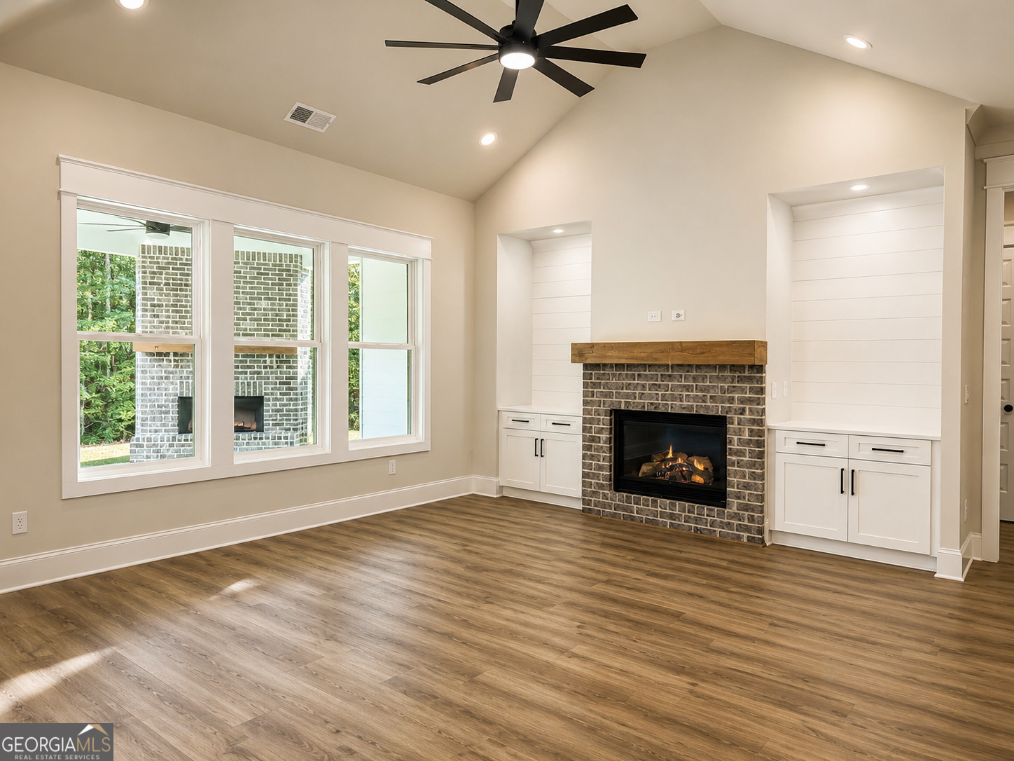 91 Lenten Rose Lane Pendergrass GA 30567