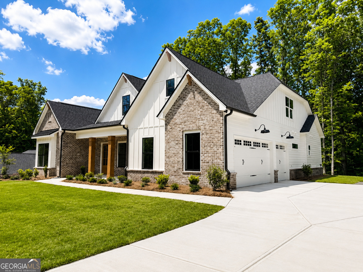 91 Lenten Rose Lane Pendergrass GA 30567