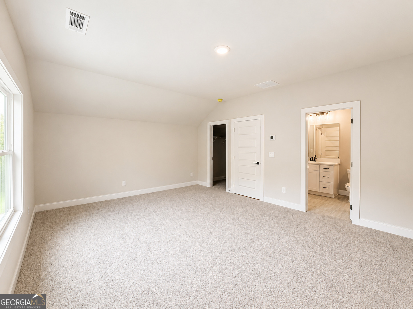 91 Lenten Rose Lane Pendergrass GA 30567