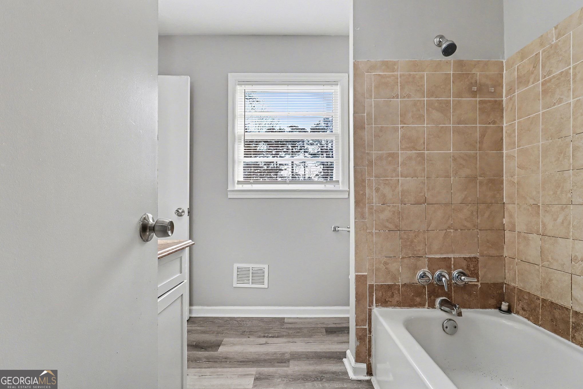 1489 Pine Drive Atlanta GA 30349