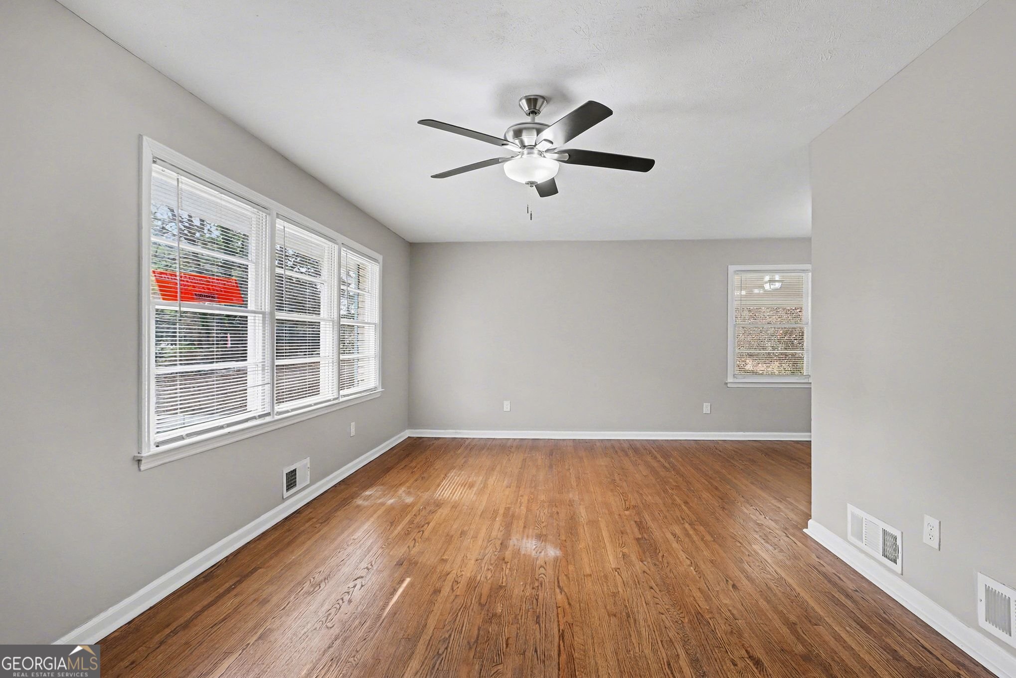 1489 Pine Drive Atlanta GA 30349