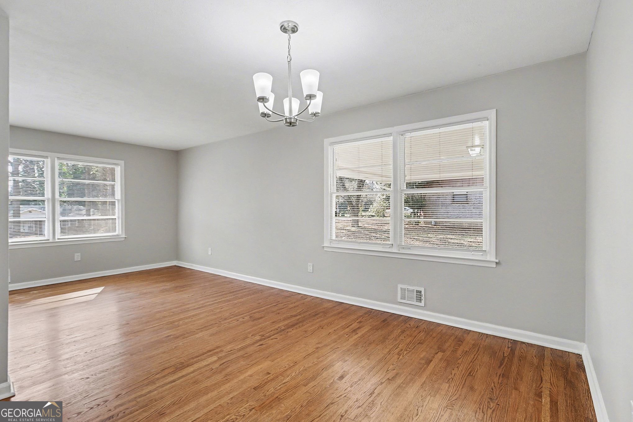 1489 Pine Drive Atlanta GA 30349