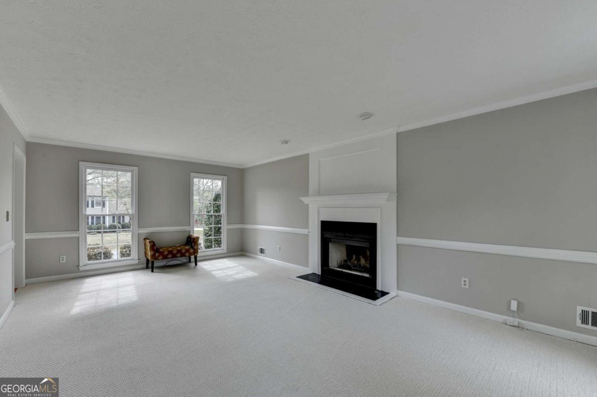 2451 Meadowglen Trail Snellville GA 30078