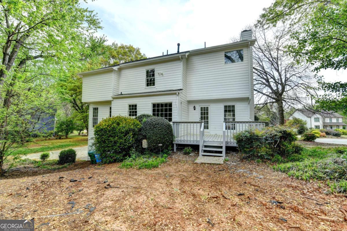2451 Meadowglen Trail Snellville GA 30078